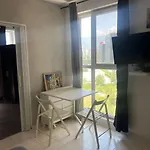 Cosy Studio Next To The Mall